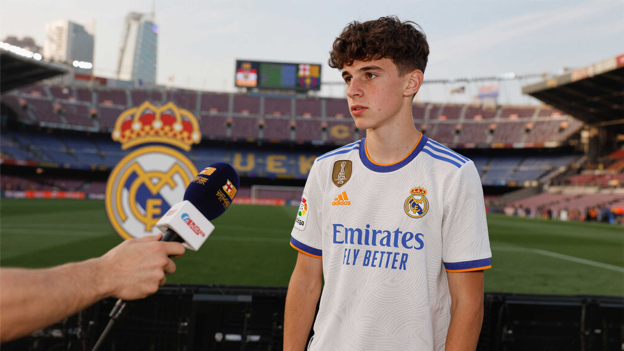 17岁英格兰锋线奇才横空出世,狂轰40球引豪门争夺,利物浦抢先行动 值得注意的是,在这种缠斗中,“诱惑因素”往往成败攸